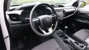 Toyota Hilux 2.4 D-4D 4WD CD CH de 2024