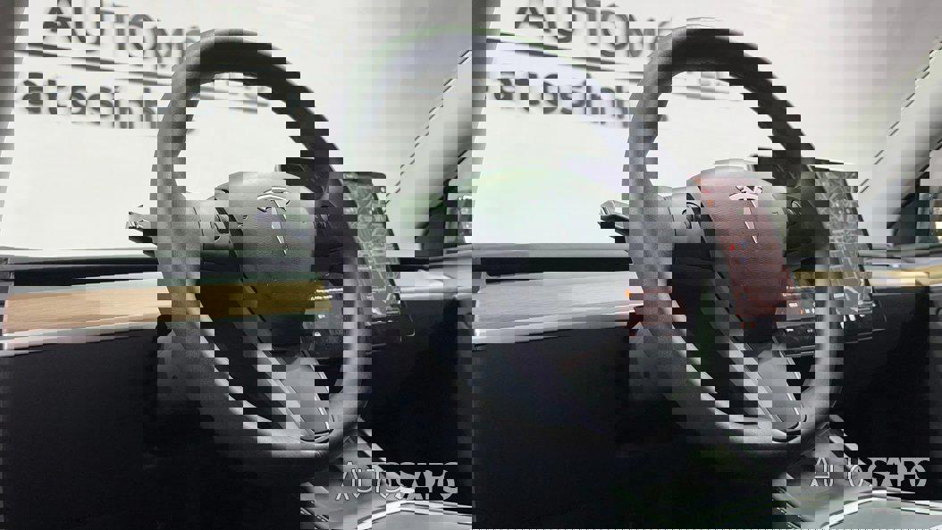 Tesla Model Y de 2024