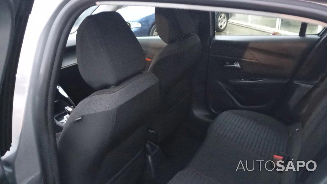 Peugeot 208 1.2 PureTech Allure Pack EAT8 de 2021