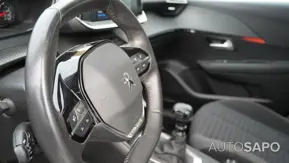 Peugeot 208 1.2 PureTech Active de 2022