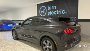 Ford Mustang Mach-E de 2022