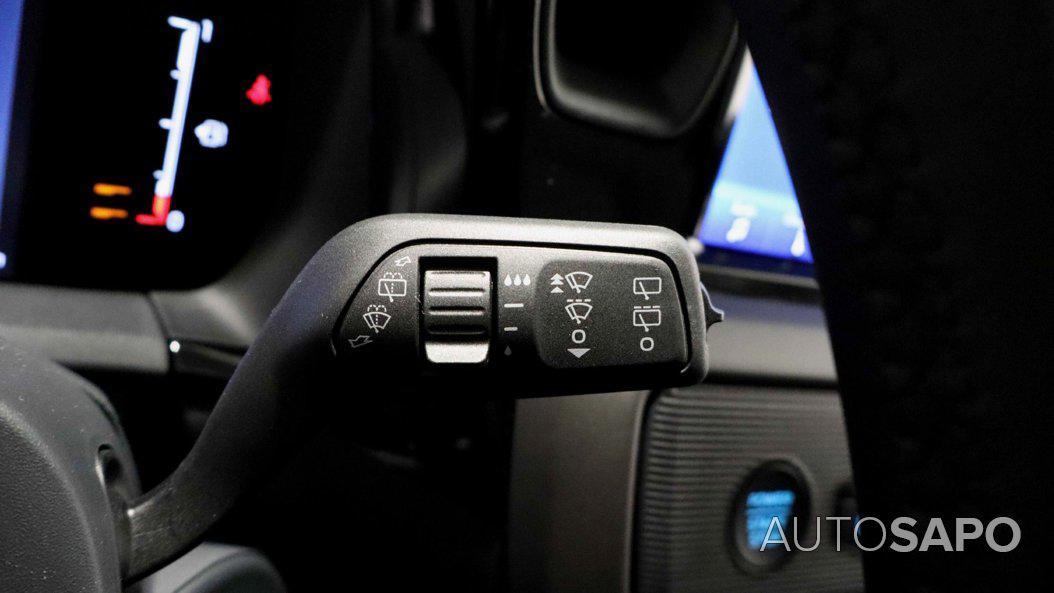 Ford Tourneo Courier 1.0 EcoBoost Titanium de 2025