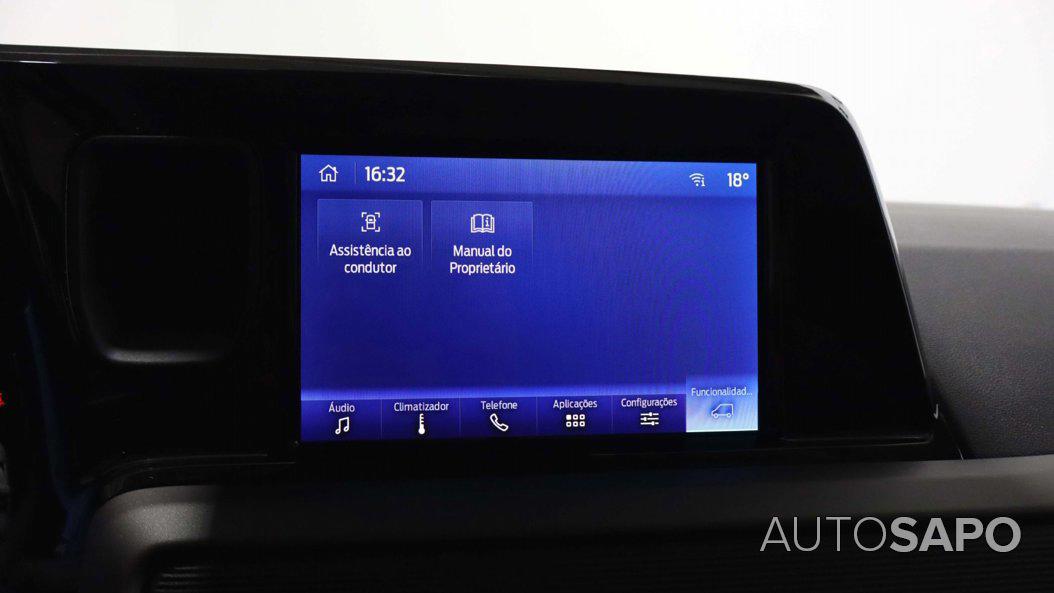 Ford Tourneo Courier 1.0 EcoBoost Titanium de 2025