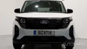 Ford Tourneo Courier 1.0 EcoBoost Titanium de 2025