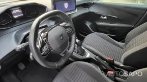 Peugeot 208 1.2 PureTech Active de 2024