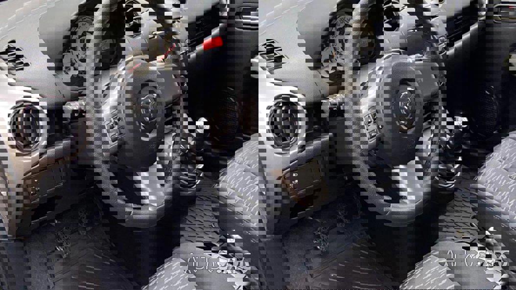 Mazda 2 1.3 MZR Comfort de 2010