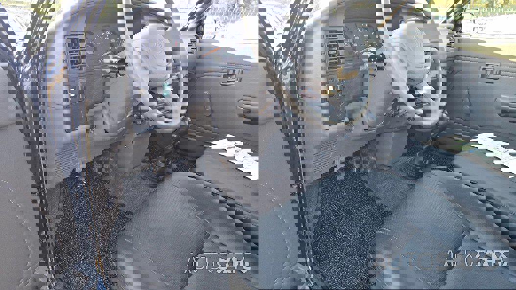 Toyota Hilux 2.4 D LN105L Cx Madeira de 1997