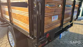 Toyota Hilux 2.4 D LN105L Cx Madeira de 1997