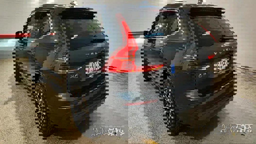 Volvo XC60 2.0 B4 Momentum Plus de 2021