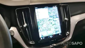 Volvo XC60 2.0 B4 Momentum Plus de 2021