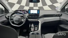 Peugeot 3008 1.2 PureTech Allure Pack EAT8 de 2021
