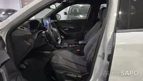 Peugeot 2008 1.2 PureTech Allure de 2024