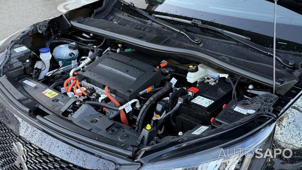 Peugeot e-2008 de 2023