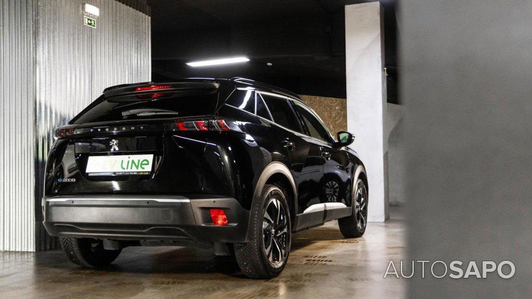 Peugeot e-2008 de 2023