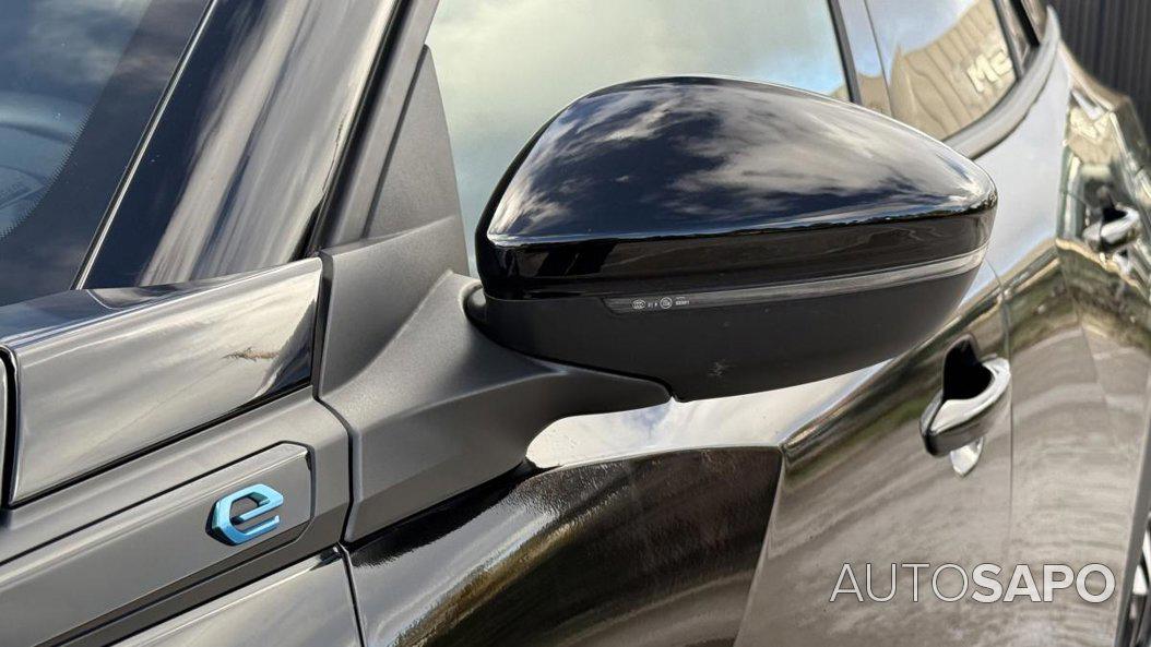 Peugeot e-2008 de 2023