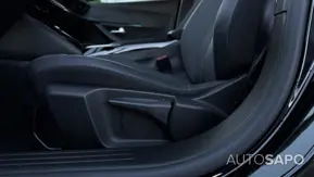 Peugeot e-2008 de 2023