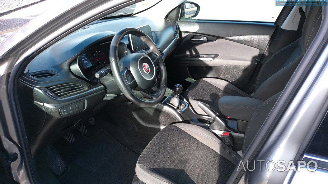 Fiat Tipo 1.6 M-Jet Lounge JLL17 de 2018