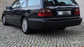 Mercedes-Benz Classe E 300 TD Avantgarde de 1999