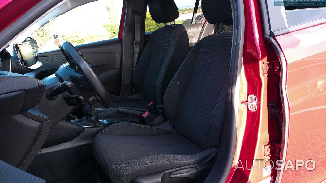 Peugeot 208 1.2 PureTech Style de 2021