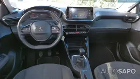 Peugeot 208 1.2 PureTech Style de 2021