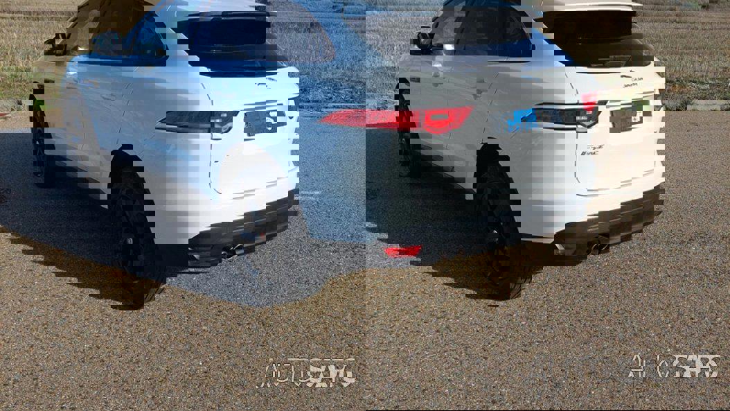 Jaguar F-Pace de 2017