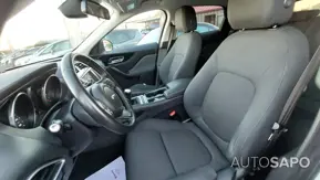 Jaguar F-Pace de 2017