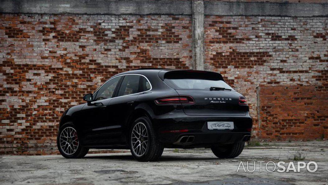 Porsche Macan Turbo de 2016