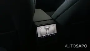 Tesla Model 3 de 2025