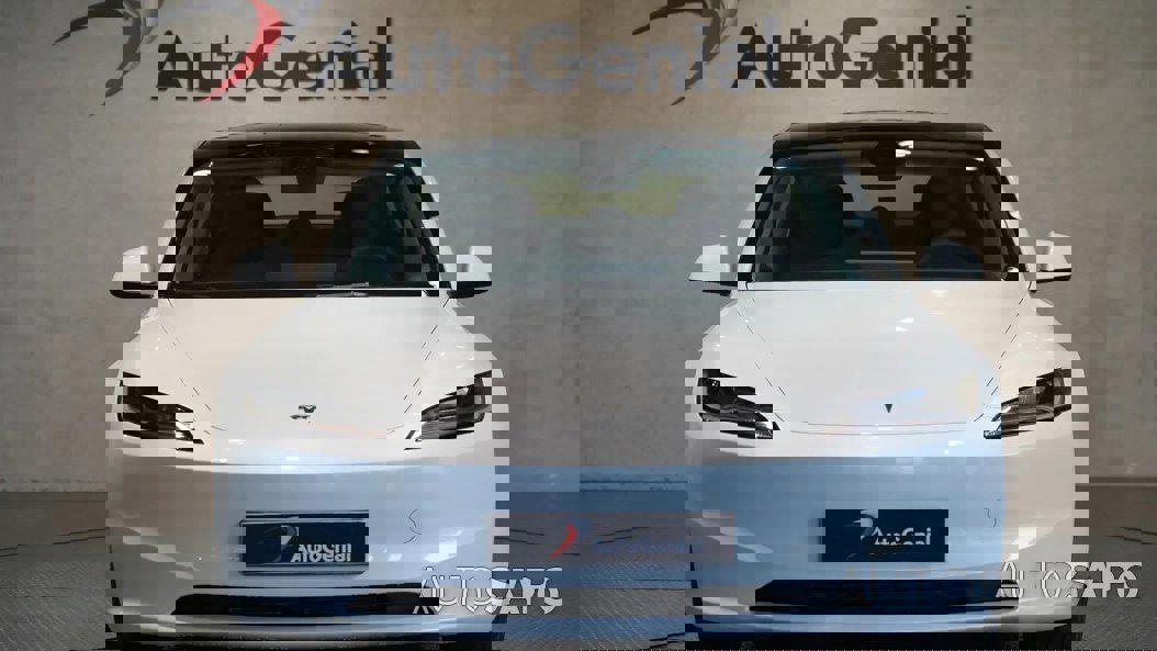 Tesla Model 3 de 2025