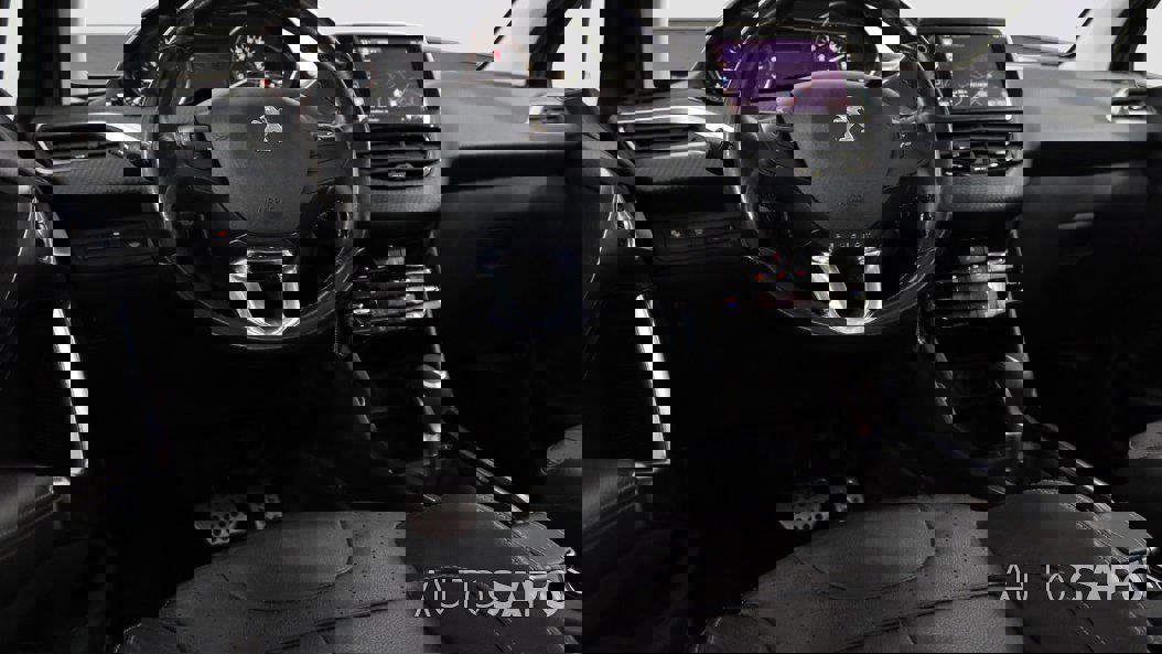 Peugeot 2008 1.2 PureTech Allure EAT6 de 2019