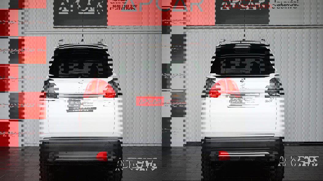 Peugeot 2008 1.2 PureTech Allure de 2015