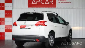 Peugeot 2008 1.2 PureTech Allure de 2015
