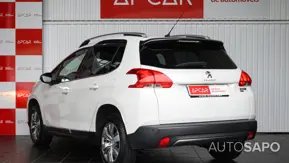 Peugeot 2008 1.2 PureTech Allure de 2015