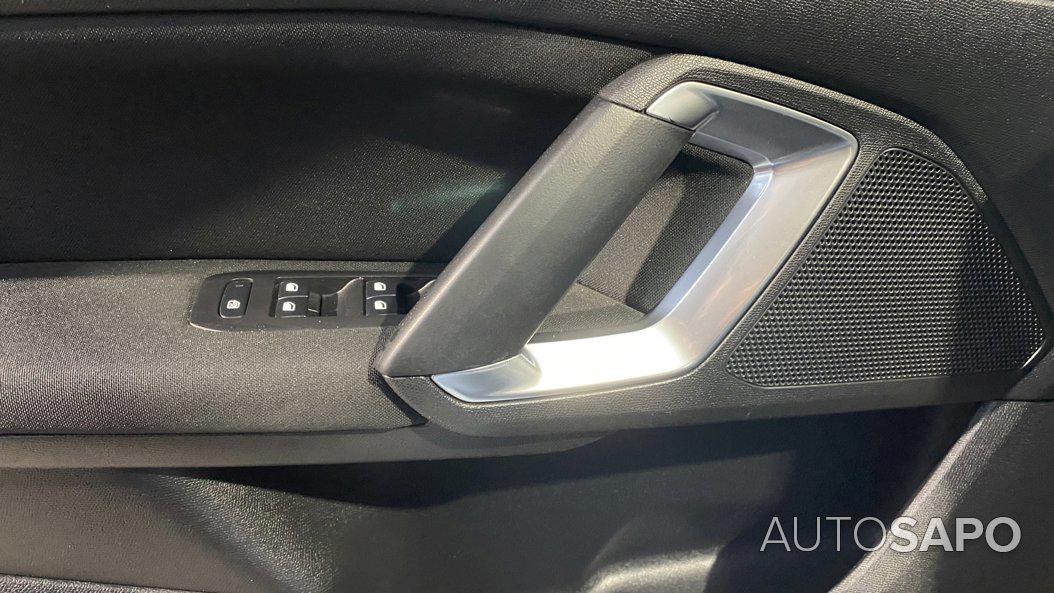 Peugeot 308 1.6 e-HDi Active de 2017