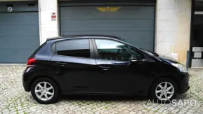 Peugeot 208 1.2 PureTech Active de 2016