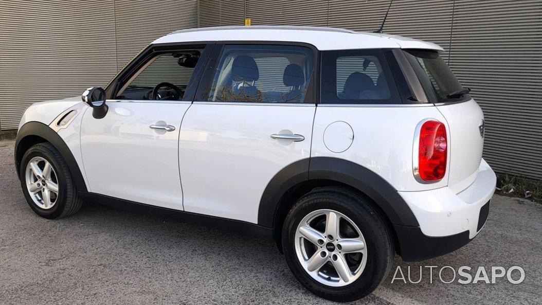 MINI Countryman Cooper D ALL4 de 2013