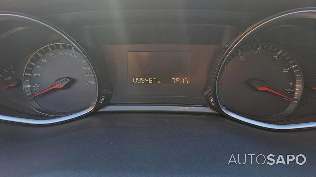 Peugeot 308 1.2 PureTech Active de 2019