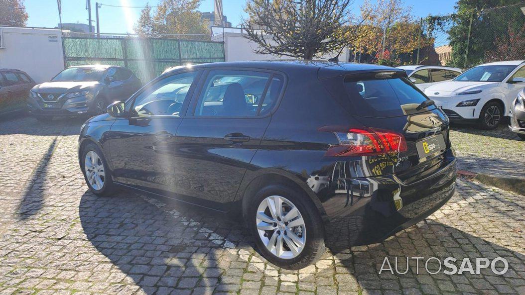 Peugeot 308 1.2 PureTech Active de 2019