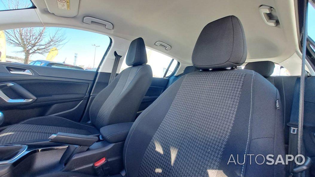 Peugeot 308 1.2 PureTech Active de 2019