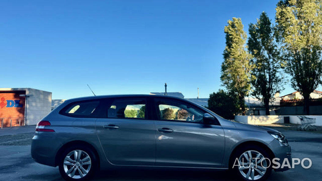 Peugeot 308 1.2 PureTech Style de 2014