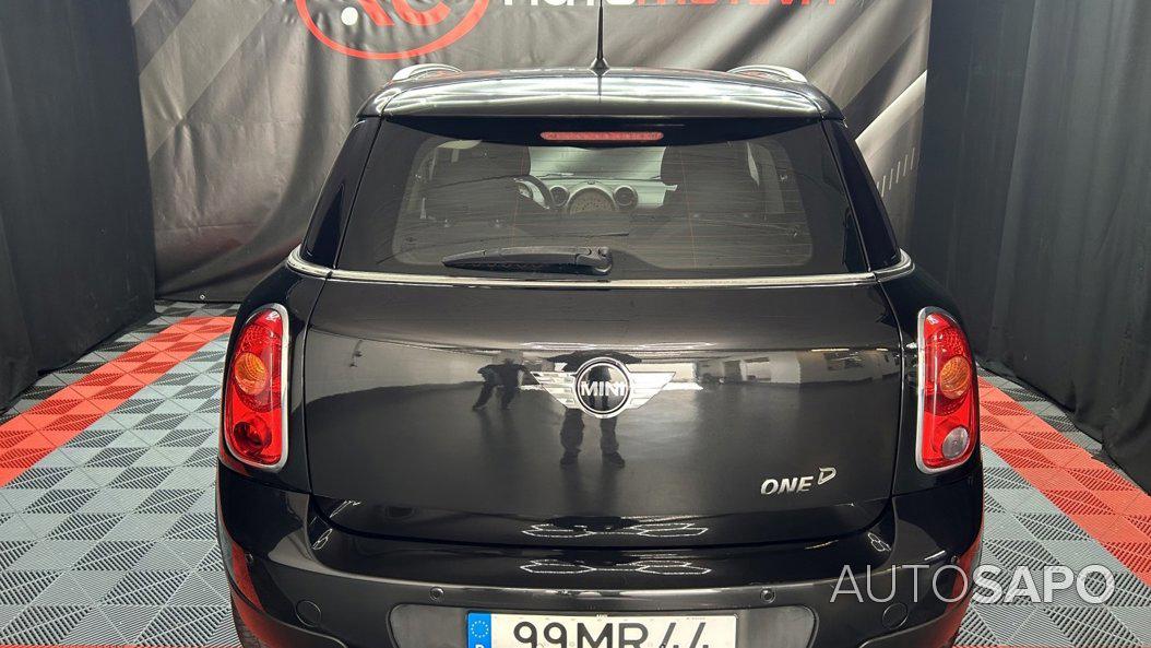 MINI Countryman One D de 2012