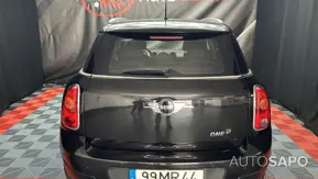 MINI Countryman One D de 2012