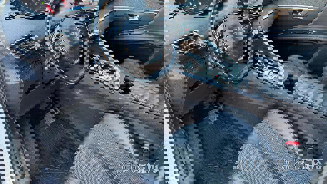 Peugeot 3008 de 2016