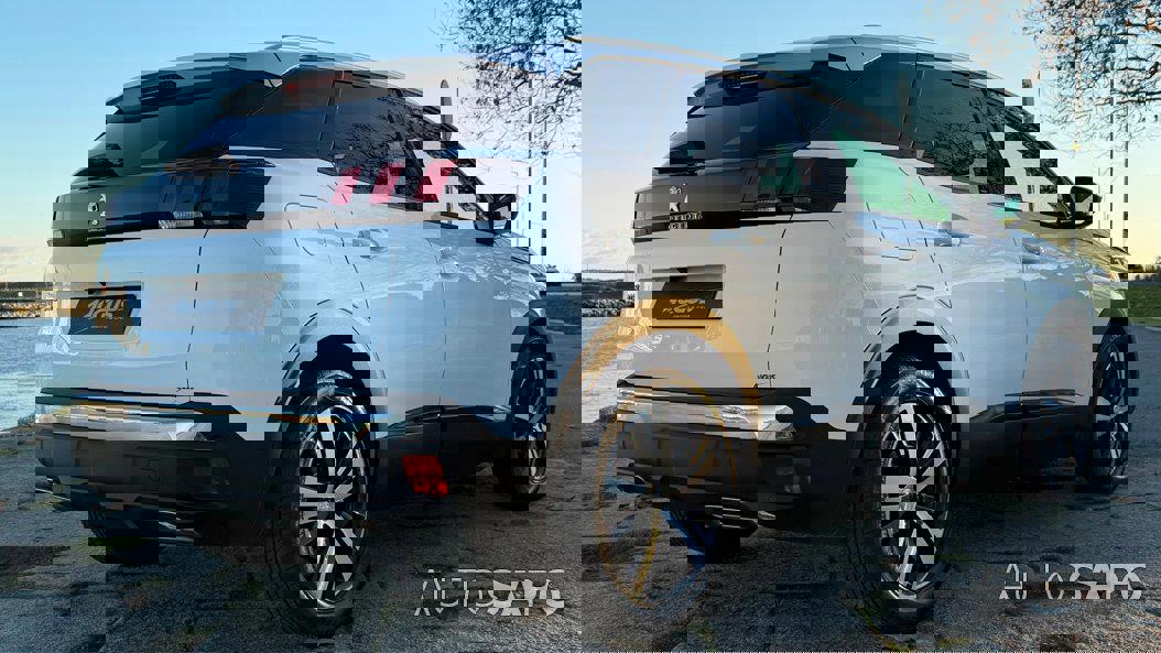 Peugeot 3008 de 2016