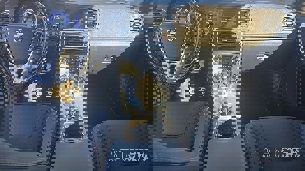 Volvo S60 1.6 D2 R-Design Summum de 2012