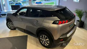 Peugeot 2008 1.2 PureTech Active Pack de 2023