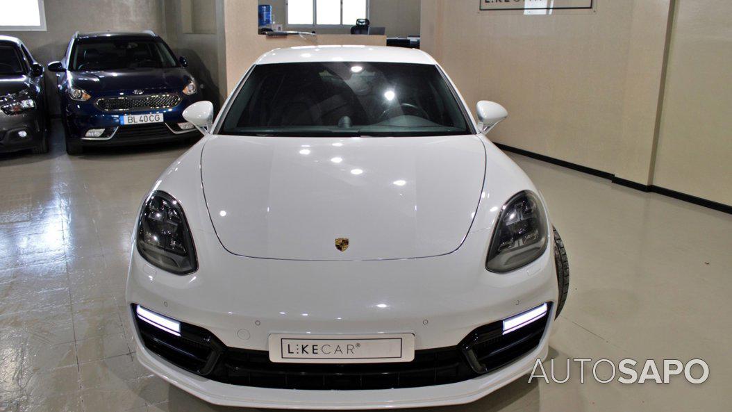 Porsche Panamera 4 E-Hybrid de 2017