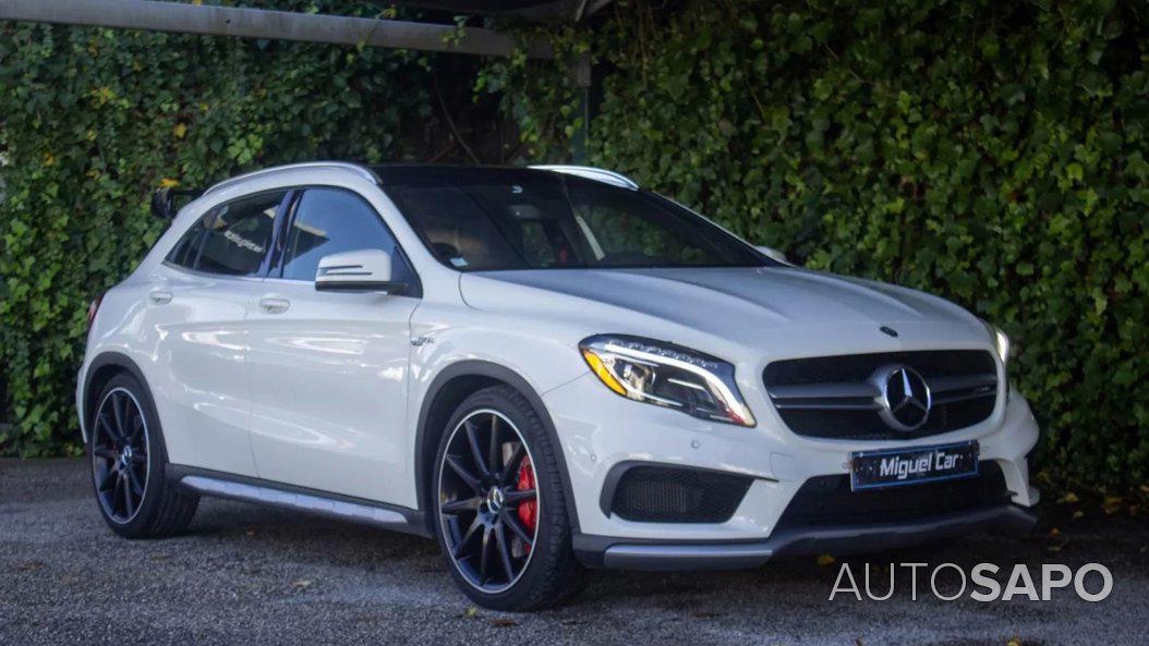 Mercedes-Benz Classe GLA 45 AMG 4-Matic de 2015