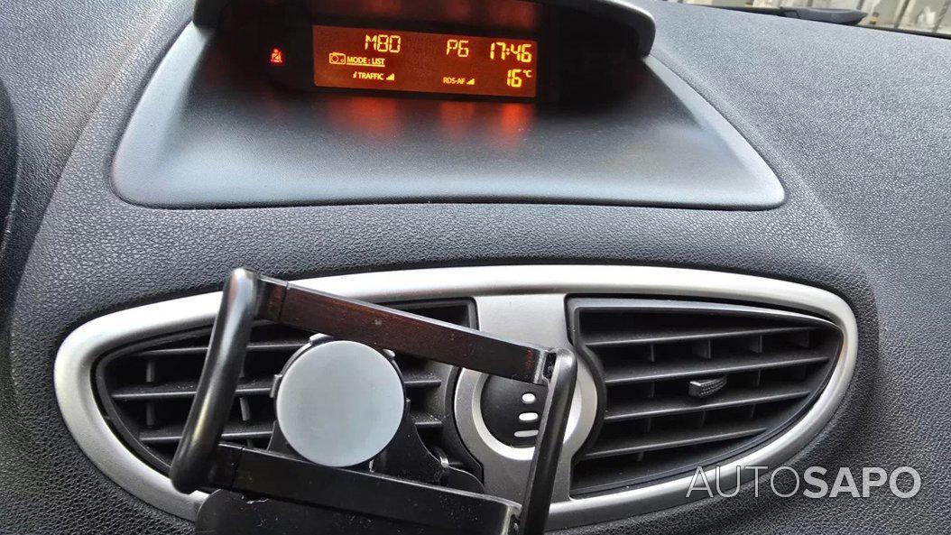 Renault Clio 1.2 16V Luxe Dynamique de 2008