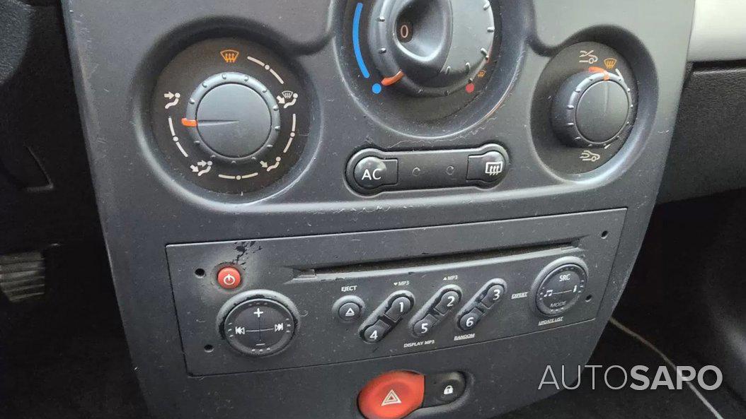 Renault Clio 1.2 16V Luxe Dynamique de 2008